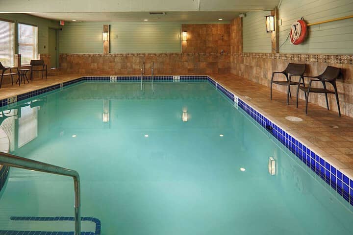 Pool 30 of 37